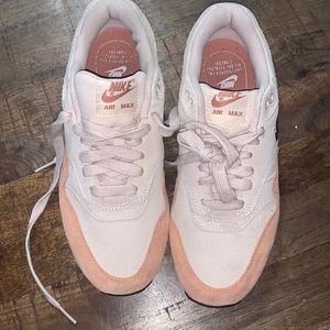 Airmax 1